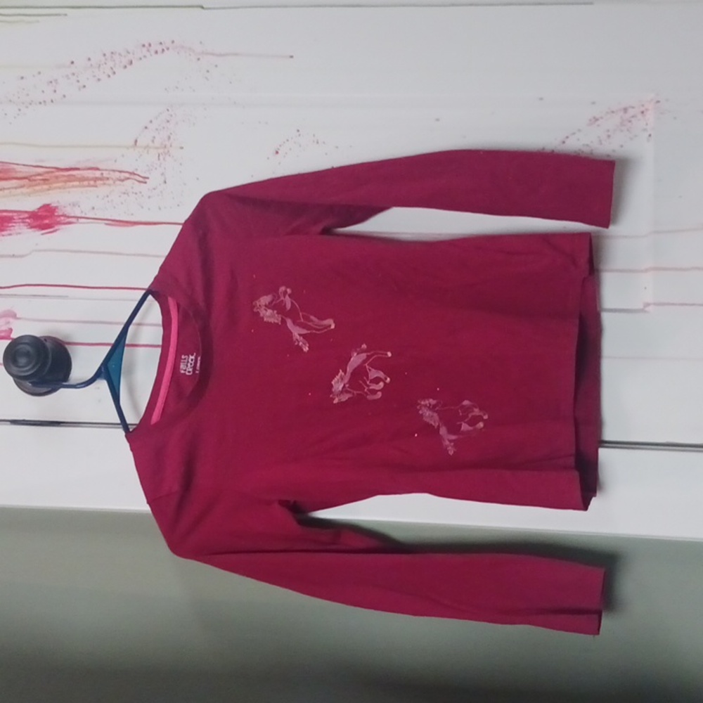 Cute horse red longs sleeve shirt